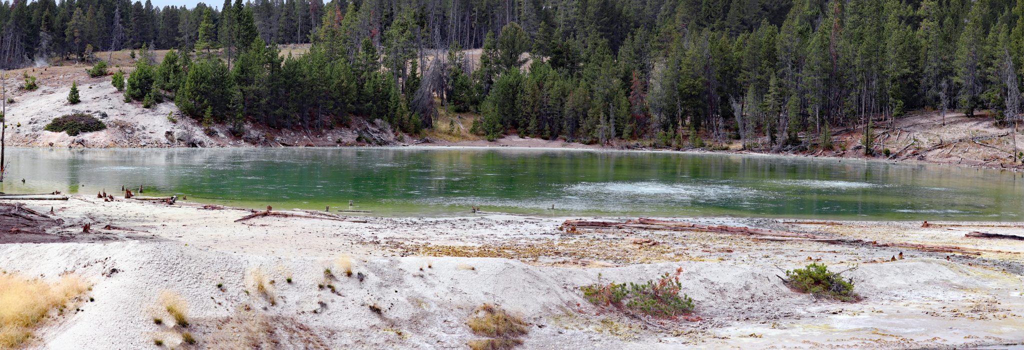 sulpher pond Panorama1