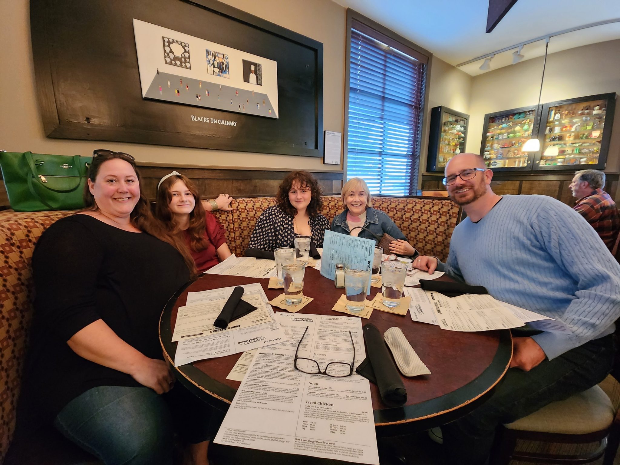 From left to right, Aramenda, Josephine, Anaka, Jeanne, and Matthew Dinner with Ara
