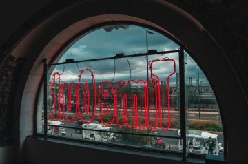 Timeout Market Photo by Luca Severin on Unsplash